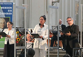 Während der Greifswalder Bachwoche singen Solisten zwischen Plexiglasscheiben