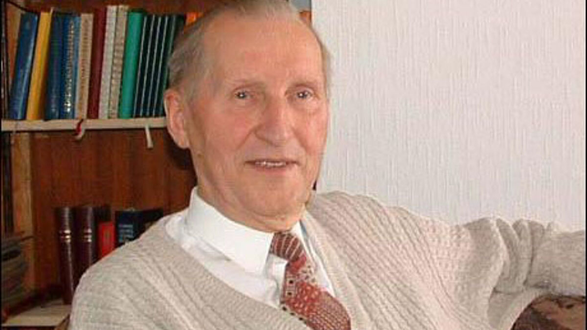 Pastor Uwe Holmer, der 1990 das Ehepaar Honecker in seinem Pfarrhaus aufnahm, wird 85 Jahre alt.