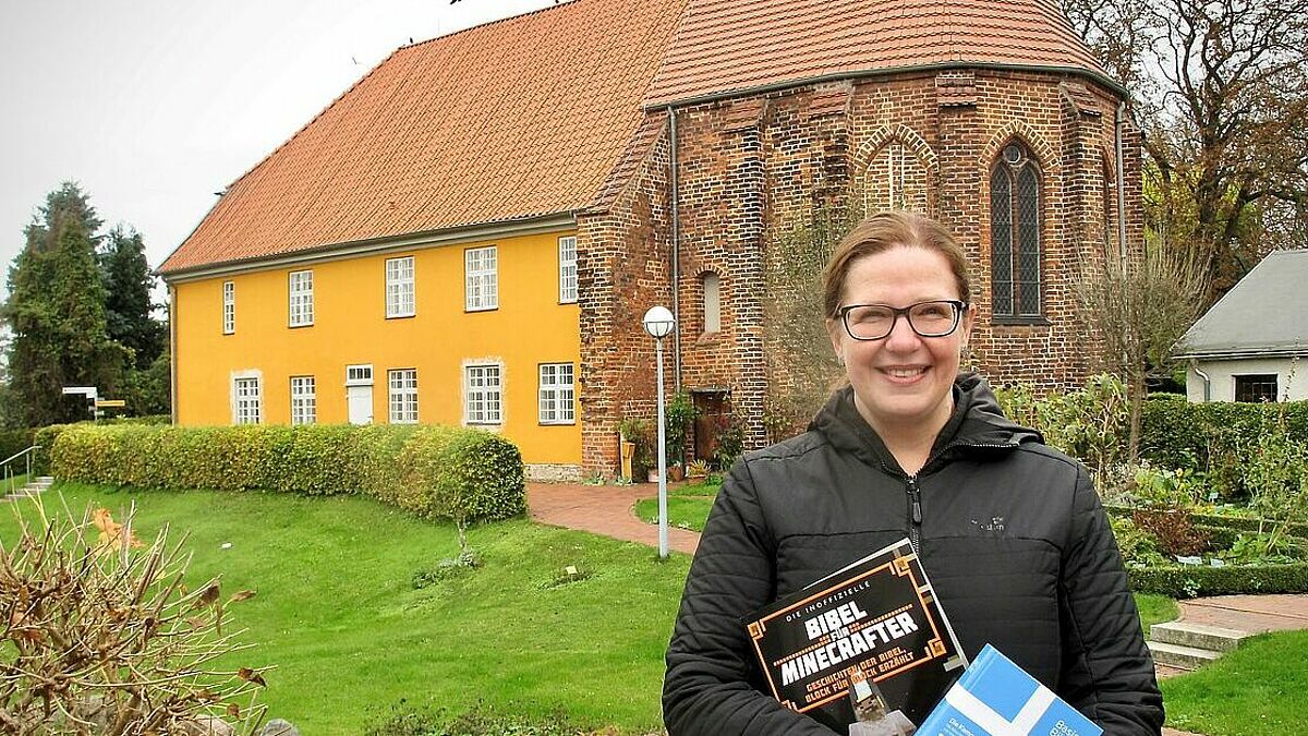 Das Bibelzentrum soll alles andere als ein "Elfenbeinturm" sein, sagt Leiterin Nicole Chibici-Revneanu. Zum Geburtstag gibt es viele Mitmachangebote, die Lust machen, Bibelgeschichte neu zu entdecken. 