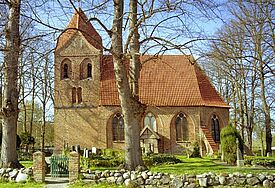 Kirche Dorf Mecklenburg 