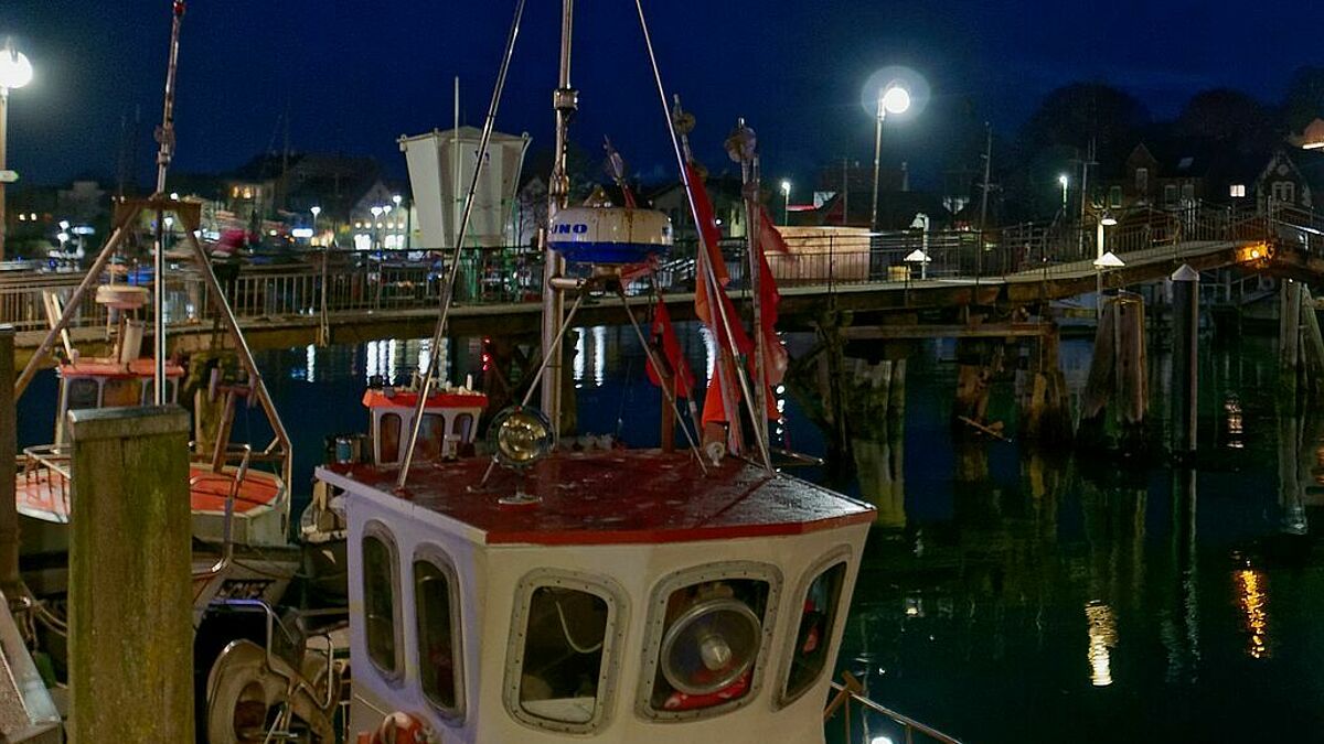 Die Holzbrücke in Eckernförde soll zum Reformationstag beleuchtet werden.
