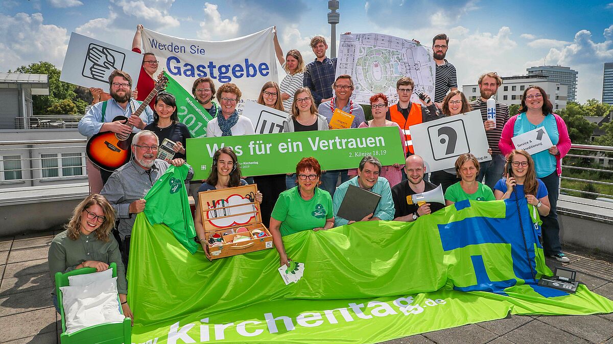 Die Mitarbeiterinnen und Mitarbeiter des Kirchentages in Dortmund sind schon voller Vorfreude.