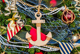 Ankerschmuck am Tannenbaum