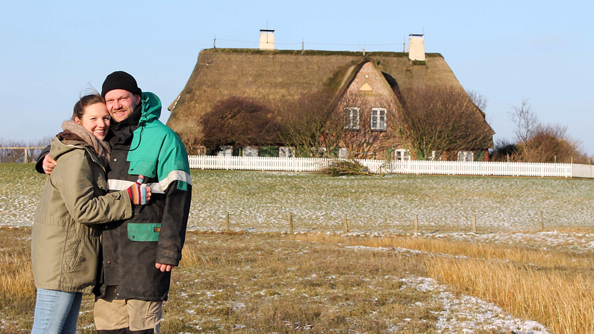 Nele Wree und Holger Spreer auf ihrer einsamen Hallig