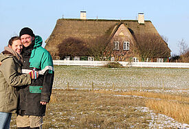 Nele Wree und Holger Spreer auf ihrer einsamen Hallig