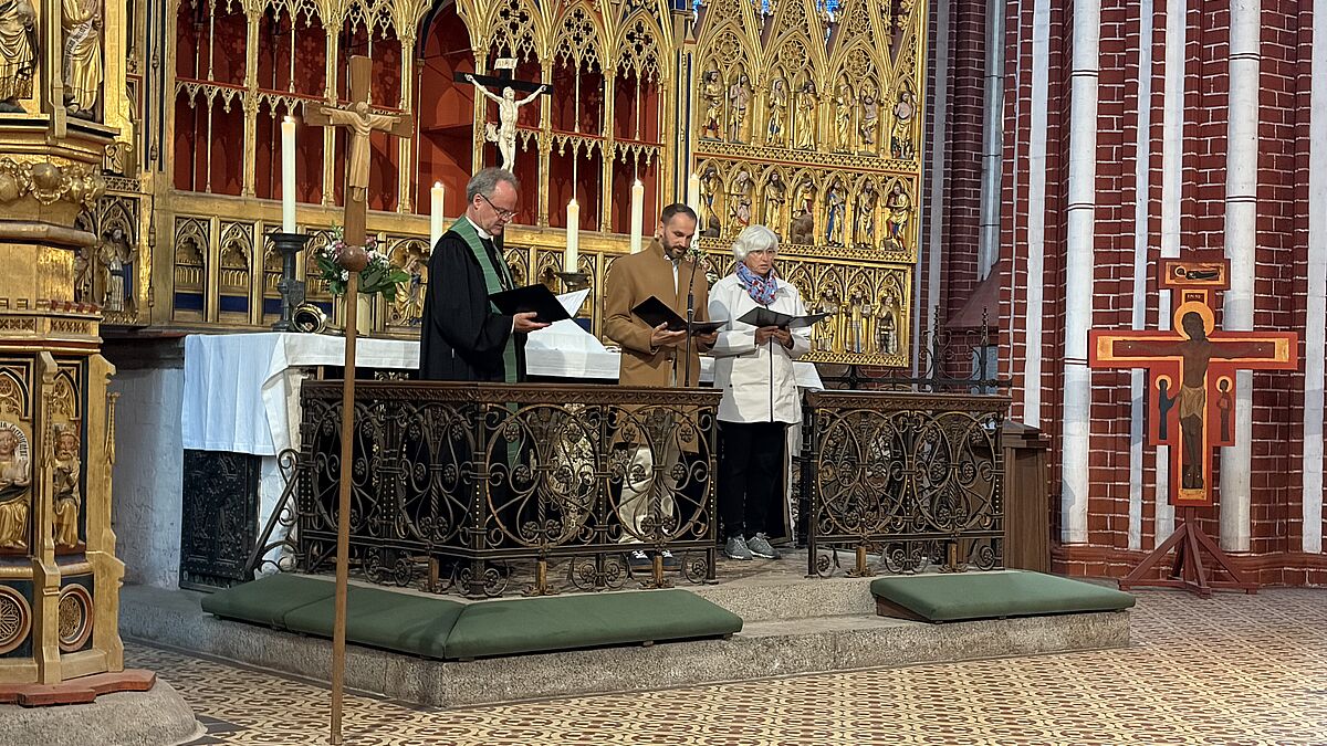 Gottesdienst zum Abschluss der Sozialkonferenz mit Bischof Tilman Jeremias (links). @Albrecht Jax / Nordkirche