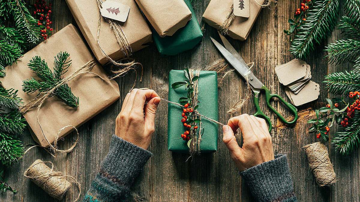 Pakete packen bringt Freude. 