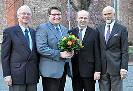 Nach der Propstwahl (v.l.): Propst Matthias Wiechmann, Pastor Dirk Süssenbach, künftiger Propst in Neustadt in Holstein, Bischofsvertreter Gothart Magaard, Präses Dr. Peter Wendt.