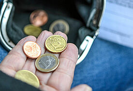 Energiekrise und Inflation sorgen für immer weniger Geld im Portmonee. 