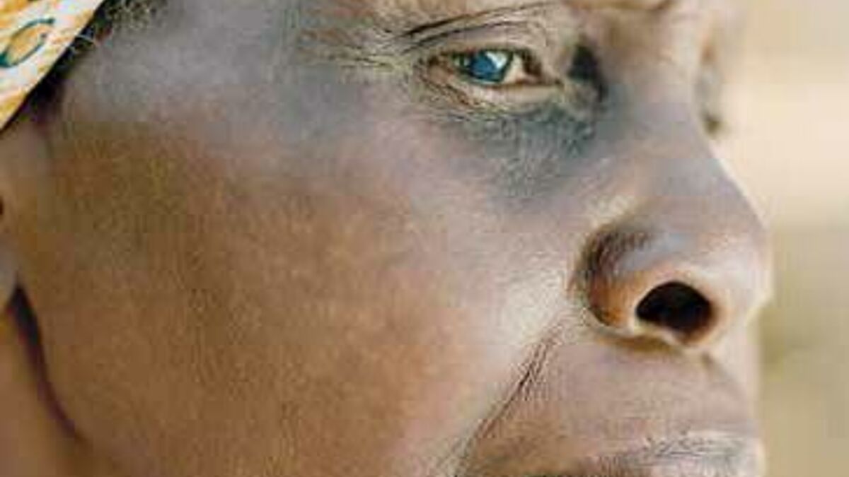 Foto der Ausstellung „Stille Heldinnen” im Kampf gegen HIV und AIDS in Afrika