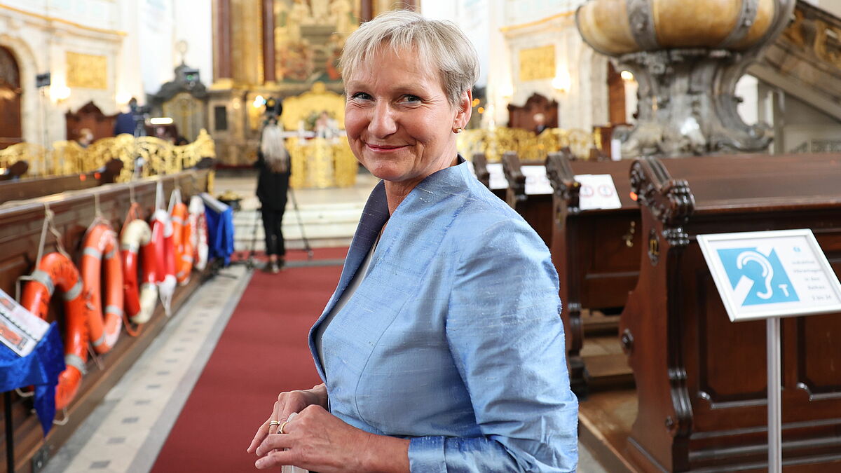 Wurde am Sonnabend für eine zweite Amtszeit gewählt: Bischöfin Kirsten Fehrs im Hamburger Michel.