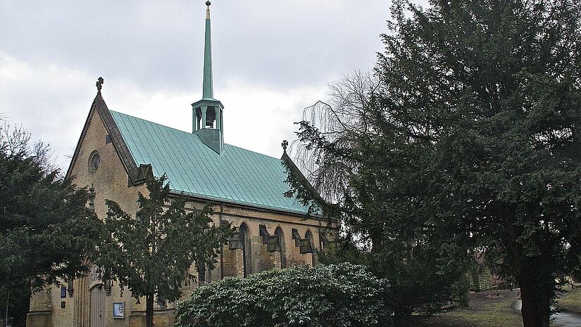 Evangelische Osterkirche im Eilbeker Jacobipark