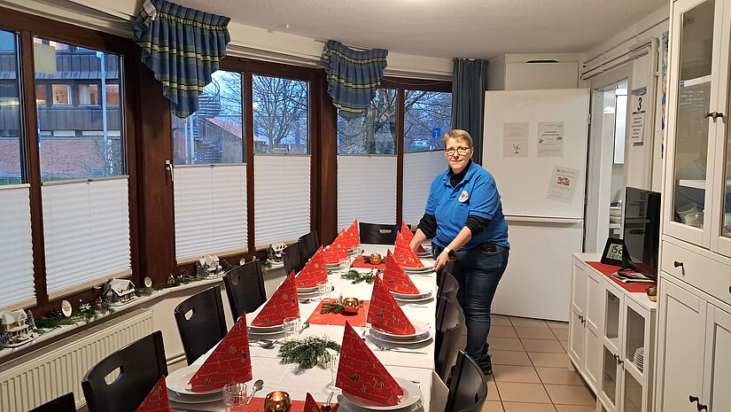 Verein Köche der Westküste kocht in der Bahnhofsmission Husum Verein Köche der Westküste kocht in der Bahnhofsmission Husum