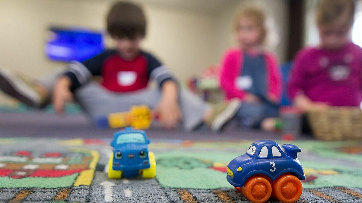 Schon bald könnten Kinder in der Dreifaltigkeitskirche in Hamburg-Harburg spielen (Symbolbild).