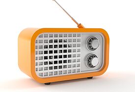 "Kirche im NDR" hat eine neue Radiopastorin (c) Symbolbild,  Talaj, iStockphoto