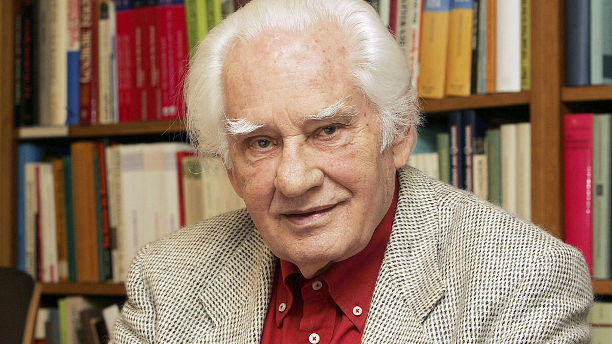 Der evangelische Theologe und Bestseller-Autor Jörg Zink (epd-Archiv).
