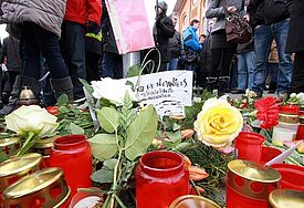 „Stille Mahnwache” - Der Tag der Kriminalitätsopfer erinnert an unzählige Opfer sinnloser Gewalt (Archivbild, epd)