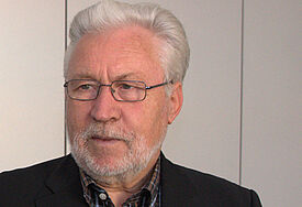 Claus Möller leitet den Finanzausschuss der Nordkirchen-Synode. Zuvor war der SPD-Politiker fast zehn Jahre lang Minister für Finanzen und Energie in Schleswig-Holstein