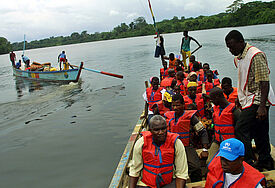 Die Tragödie wiederholt sich immer wieder: Flüchtlinge von der Elfenbeinküste (Archivbild, 2003) riskieren ihr Leben, um in einem anderen Land bessere Überlebenschancen zu finden