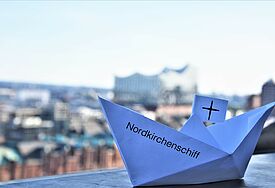 Das Nordkirchenschiff kommt nach Hamburg.