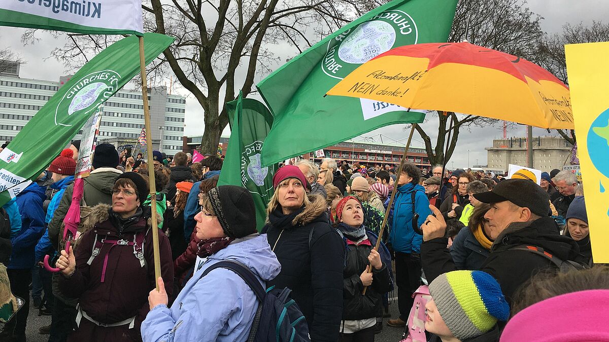 Churches for Future auf der Klima-Demo in Hamburg.