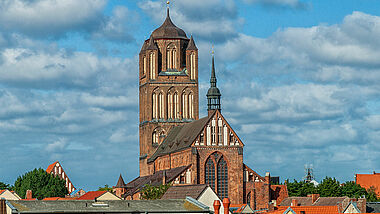 Die St. Jakobikirche in Stralsund.