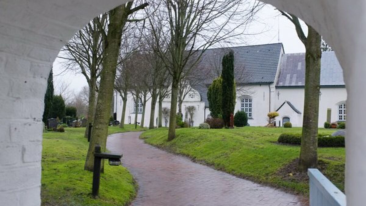 Die evangelische Kirchengemeinde Süderlügum an der deutsch-dänischen Grenze