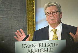  "Die Freiheit des Erwachsenen heißt Verantwortung", sagte Gauck am Mittwochabend (26.01.2011) beim Neujahrsempfang der Evangelischen Akademie Tutzing.