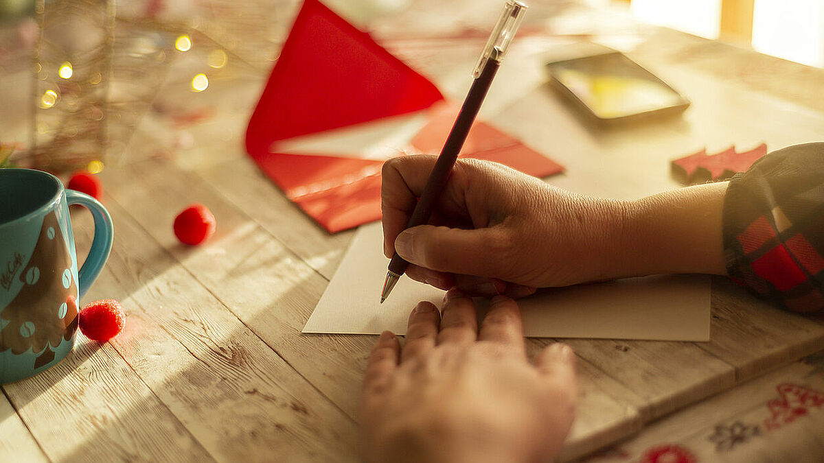 Insgesamt wurden in den vergangenen fünf Jahren 855.519 Karten über „Post mit Herz“ verschickt. 