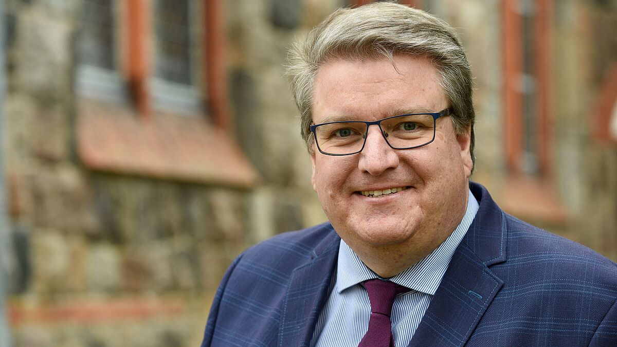 Propst Dirk Süssenbach (52) stellt sich am Mittwoch, 26. April nach neun Jahren im Amt dem Votum der Synodalen.