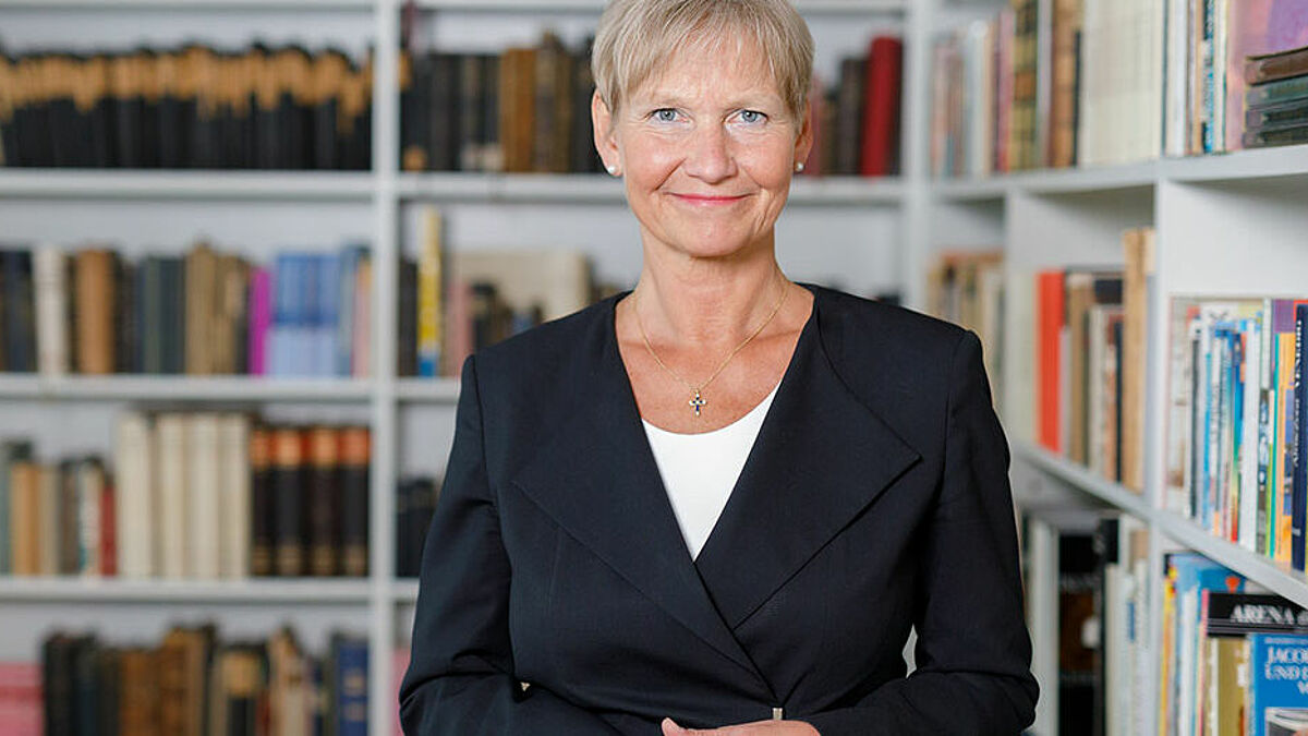 Kirsten Fehrs ist Bischöfin im Sprengel Hamburg und Lübeck der Nordkirche. 