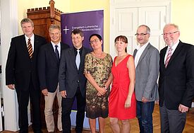 Die Arbeitsstelle "Kirche im Dialog" stellte in Schwerin ihre Ergebnisse vor (ganz links: Bischof Andreas v. Maltzahn)