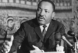 Der Bürgerrechtler und Friedensnobelpreisträger Dr. Martin Luther King wurde am 4. April 1968 von einem fanatischen Attentäter erschossen. Heute ist King Inbegriff der schwarzen Bürgerrechtsbewegung in den USA. 