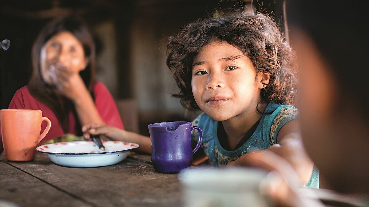 Brot für die Welt setzt sich seit 1959 für die Überwindung von Hunger, Armut und Ungerechtigkeit in mehr als 90 Ländern rund um den Globus ein.