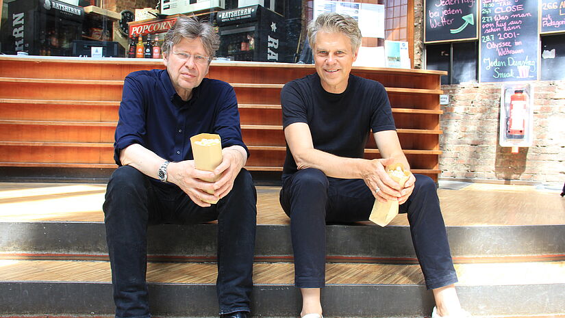 Jörg Herrmann und Matthias Elwardt im Zeise Kino in Hamburg-Altona. Jörg Herrmann und Matthias Elwardt im Zeise Kino in Hamburg-Altona.