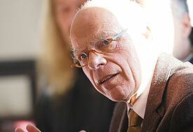 Landesbischof Gerhard Ulrich