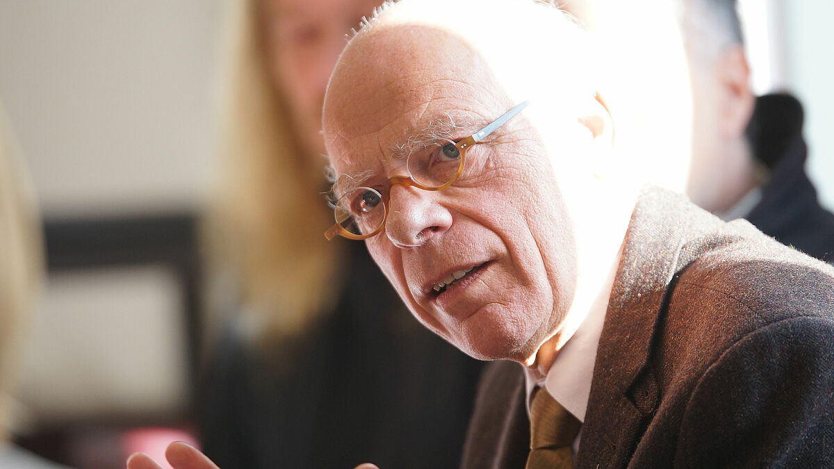 Landesbischof Gerhard Ulrich