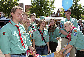 Pfadfinder aus Schenefeld beim Gründungsfest der Nordkirche in Ratzeburg (2012)
