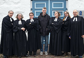 Friedemann Magaard, Inke Raabe, Ina Brinkmann, Initiator Björn Högdsdal, Gesche Schaar, Sylvia Goltz und Johannes Ahrens (von links) freuen sich auf den Predigt-Slam