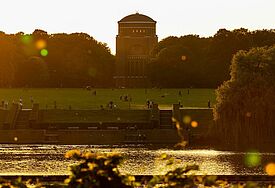 Stadtpark Hamburg mit Planetarium