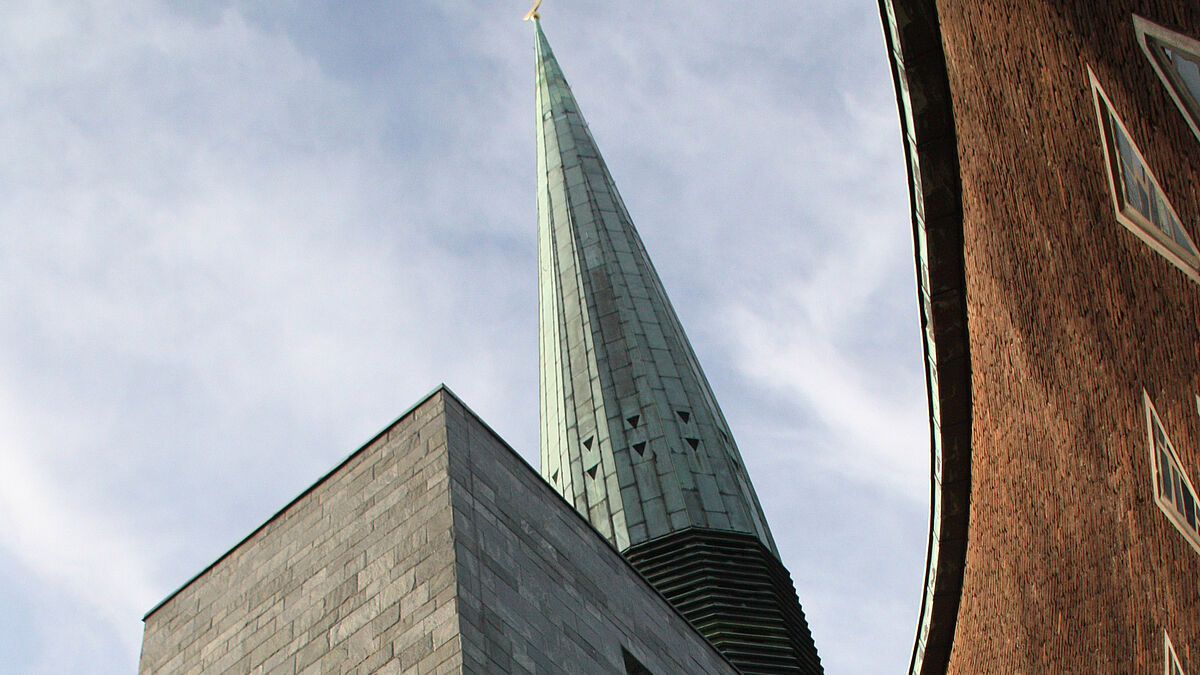 Hamburgs jüngste Hauptkirche St. Nikolai