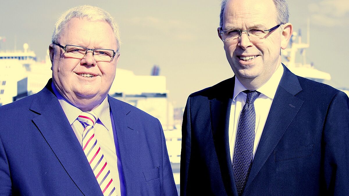 Uwe Döring, Landesvorsitzender des WEISSEN RINGS e.V. Schleswig-Holstein und Bischof Gothart Magaard, Sprengel Schleswig und Holstein