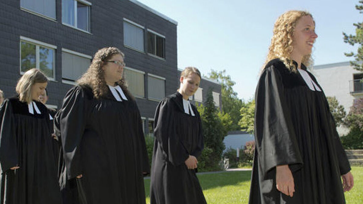 In der lutherischer Kirche Lettlands können keine Pastorinnen mehr werden (Symbolbild)
