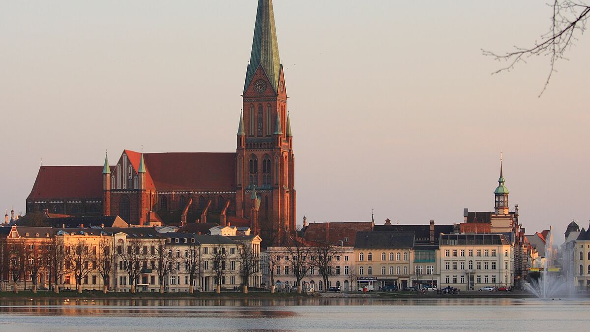 Im winterlichen Licht ist der Dom besonders schön zu sehen.