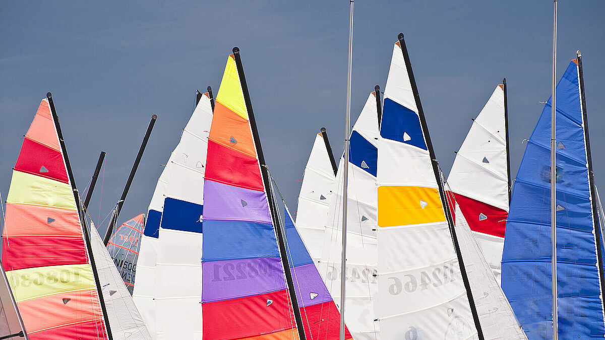 Zur Hanse-Sail sind alle Besucher:innen herzlich zu zwei Gottesdiensten eingeladen. 