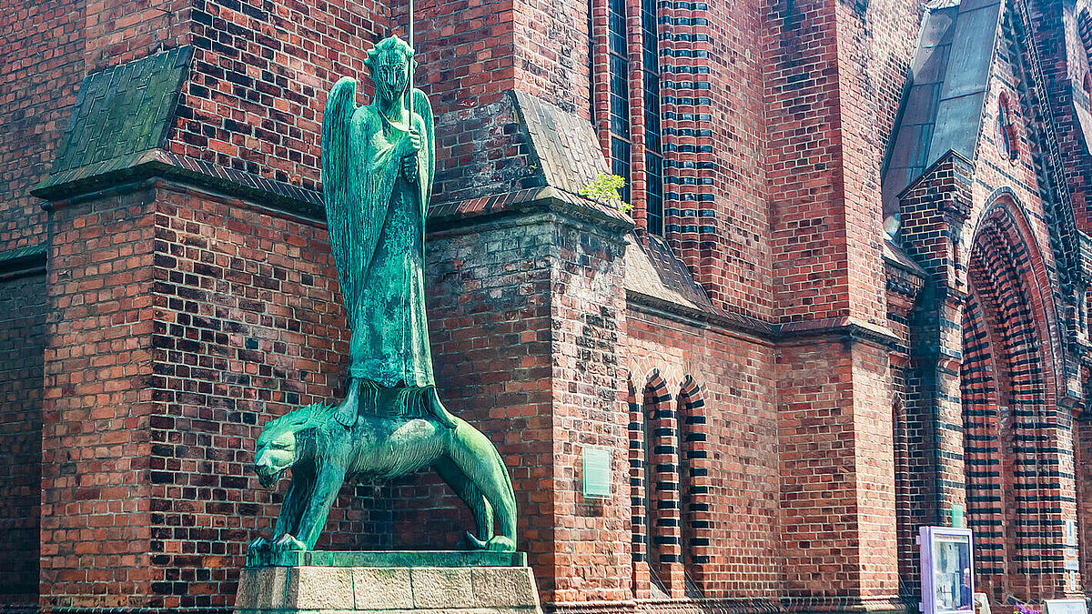 Mit einem Festakt in der Kieler Stadtkirche St. Nikolai wird am Dienstag (26. Oktober, 17 Uhr) das 125-jährige Bestehen des Vereins für Schleswig-Holsteinische Kirchengeschichte gefeiert. 