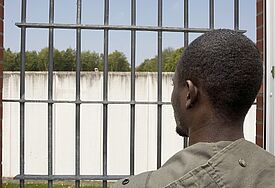Ein Abschiebehäftling aus Sierra Leone in Deutschland. (epd-Archiv)