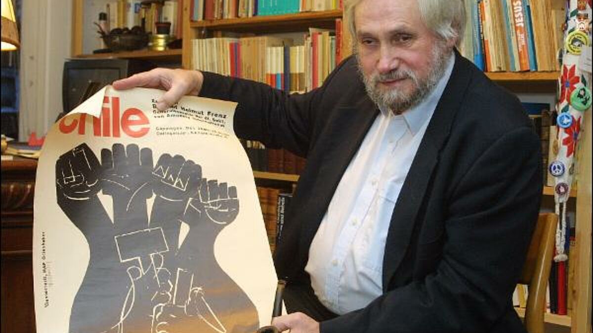 Der deutsche Theologe Helmut Frenz war von 1970-75 evangelischer Bischof in Chile, er kämpfte dort für Verfolgte der Pinochet-Diktatur. Der spätere Generalsekretär von Amnesty International und Flüchtlingsbeauftragte Schleswig-Holsteins starb 2011