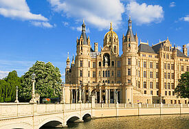 Das Schweriner Schloss ist Sitz des Landtages von Mecklenburg-Vorpommern