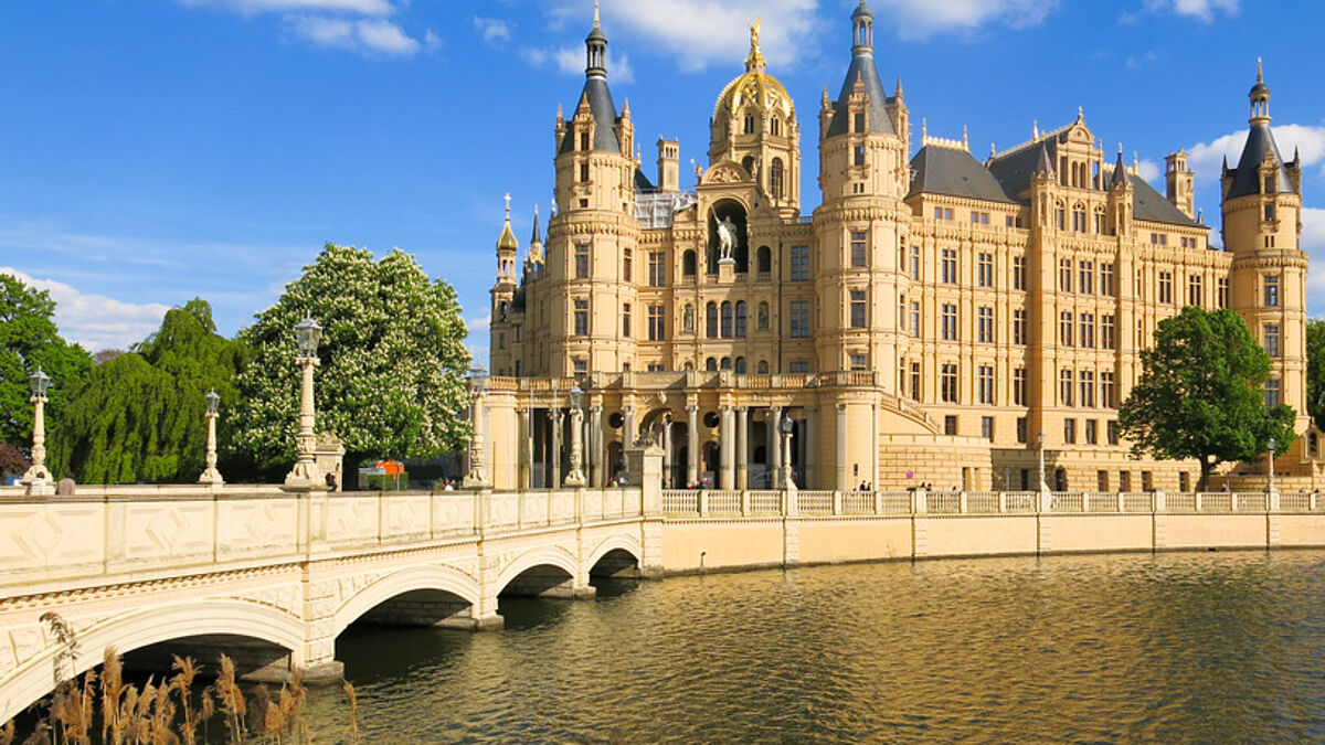Das Schweriner Schloss ist Sitz des Landtages von Mecklenburg-Vorpommern